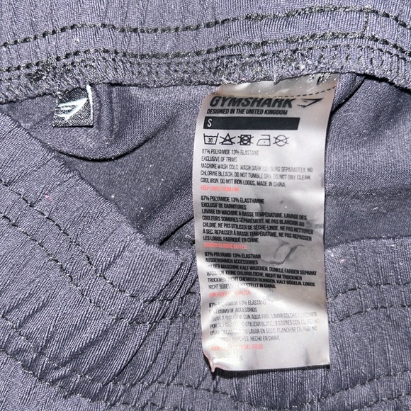 Bundle Set of 4 Gymshark Pants (Women’s): 2 Sweatpants & 2 Leggings - Picture 9 of 9